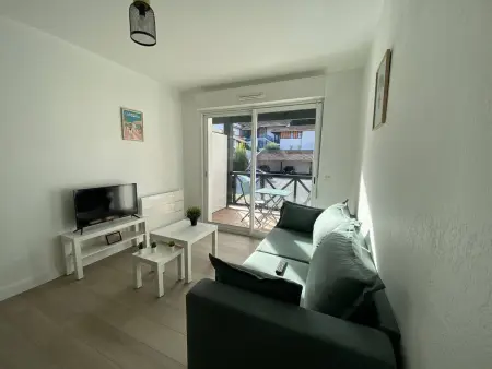 T2 à Cambo-les-Bains avec Wifi, Terrasse, 2 Pers. - Photo 2