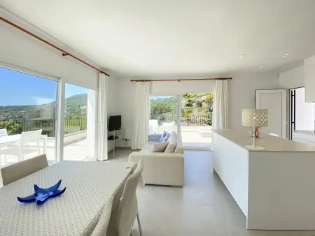 Penthouse à Begur avec Terrasse et Jardin Commun, Parking Inclus - Photo 9