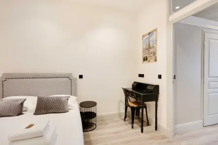 BZ-129-CHARONNE-RDC, Modern apartment - 1BR/2P - Place Voltaire - Photo 10