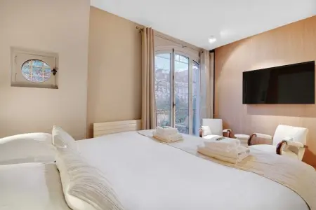 BM-165-PEREIRE, Stunning Mansion with Pario - 4BR/10P - Ternes - Photo 38