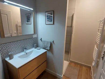 Maison de charme rénovée au cœur du Val de Loire avec parking et wifi inclus - Photo 9