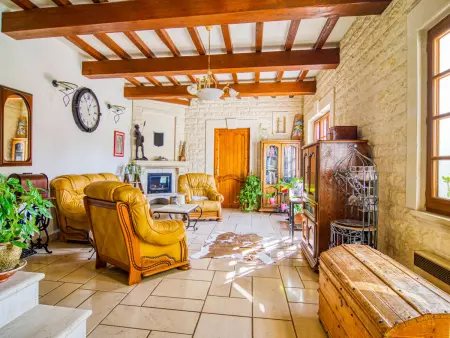 La Petite Maison dans la Prairie, Maison 7 personnes à Besse sur Issole - Photo 2