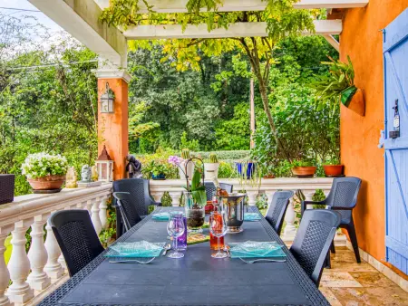 La Petite Maison dans la Prairie, Maison 7 personnes à Besse sur Issole - Photo 5