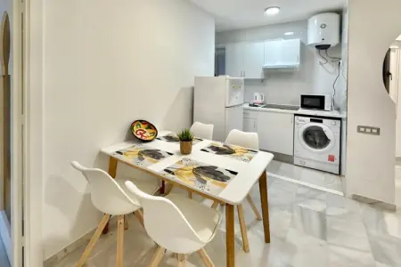 Al-Bayda, Appartement à Roquetas près de la Plage - Photo 9