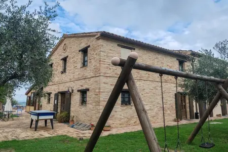 Mori, Ferme dans les Marches avec piscine et vins Verdicchio - Photo 7