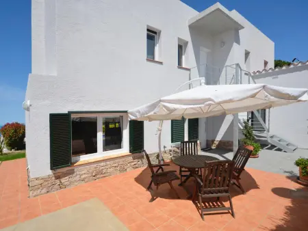 Villa Familiale à Begur avec Piscine Privée et Jardin - Photo 6