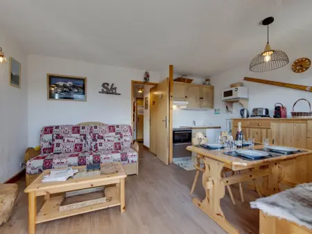 Appartement chaleureux avec balcon et parking privé - Photo 2