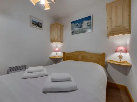 Appartement chaleureux avec balcon et parking privé - Photo 4