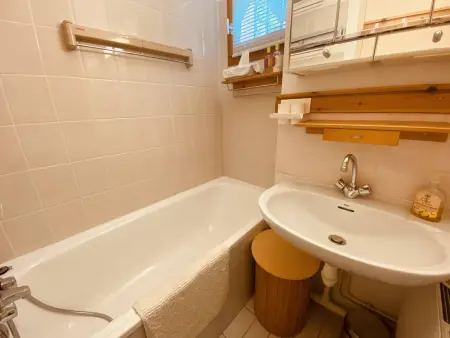 Confortable appartement 6 pers, prox pistes, parking inclus - Photo 4