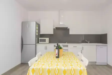 Ca Na Maria (dorant), Maison en bord de mer à Son Serra avec patio - Photo 18