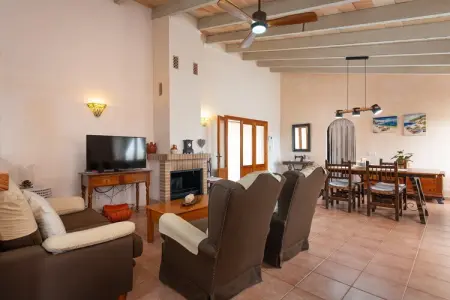 Son Rossinyol, Maison de Charme à Llubí avec Piscine et Jardin - Photo 8