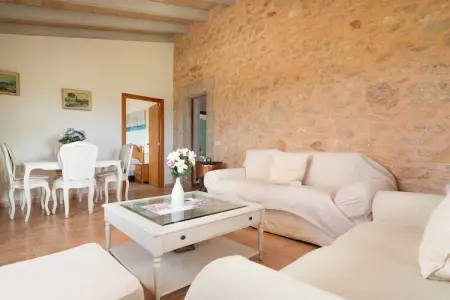Gina, Charmante Villa Rustique avec Piscine - Photo 2
