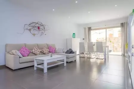 Casa Holganza, Maison de ville moderne avec terrasse - Photo 5