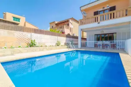 Xalet Ca S'hereu, Chalet avec piscine près de la plage - Photo 8