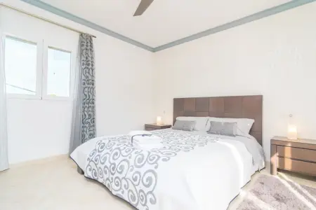Lluna Home, Maison mitoyenne près de la mer - Photo 11