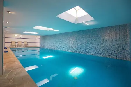 Bohemi, Élégance balnéaire avec piscine - Photo 14