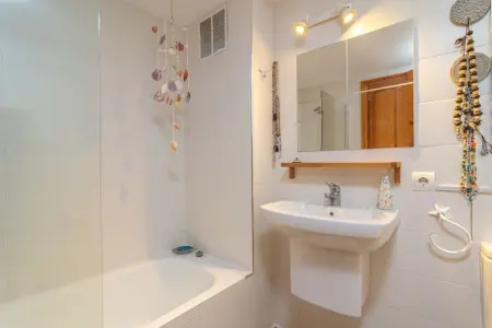 Els Àngels, Maison de village élégante avec piscine - Photo 32