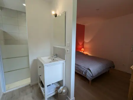 Gîte Authentique à Villemurlin avec Jardin et Parking - Photo 11