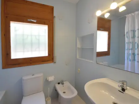 Appartement à Begur : 3 chambres, terrasse privée, à 400m de la plage de Sa Riera - Photo 11