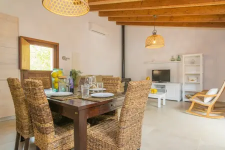 Es Tancat Prim, Villa rurale aux touches modernes - Photo 13