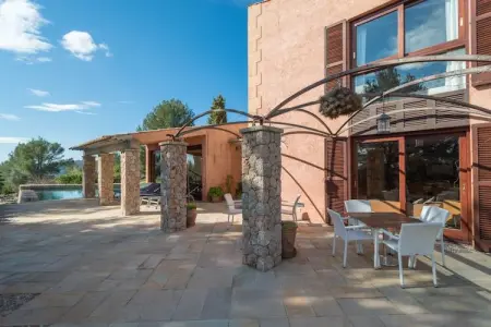 Can Toni Gat, Escapade ensoleillée au bord de la piscine - Photo 4