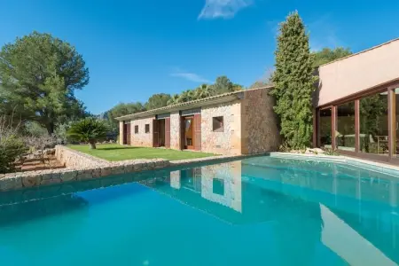 Can Toni Gat, Escapade ensoleillée au bord de la piscine - Photo 5