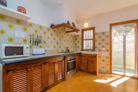 Can Bolei, Villa à Sant Elm avec Piscine & Plage Proche - Photo 3