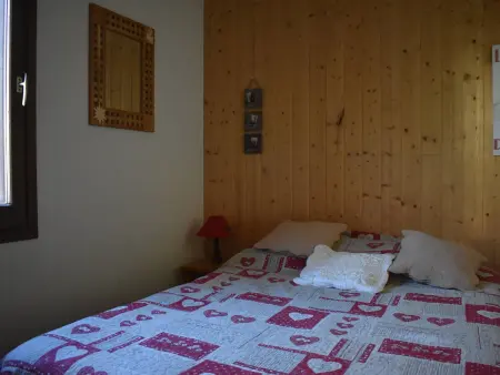Charmant T2 Cabine Style Chalet, exposé Sud, proche centre et télécabines - Photo 6