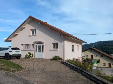 Charmant appartement avec terrasse, parking et WiFi à Gérardmer - Photo 20