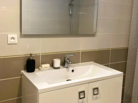 Lily, Maison moderne et au calme avec piscine privée - Photo 14