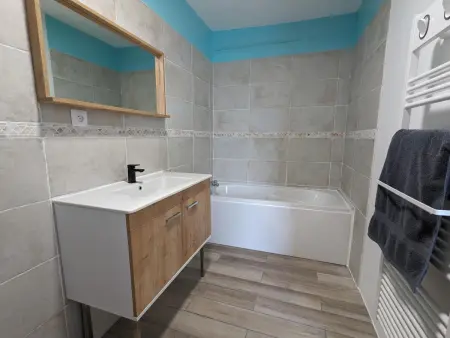 Maison spacieuse avec piscine privée, climatisation, Wi-Fi, animaux acceptés et parking - Photo 27