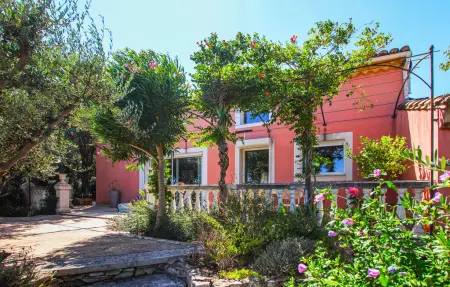 Maison 8 personnes à Rochefort du gard - Photo 1