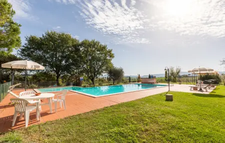 Appartement 5 personnes à Castiglione del Lago - Photo 10