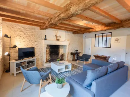 Les Ecures 1, Maison de campagne + piscine et vue chateau - Photo 4