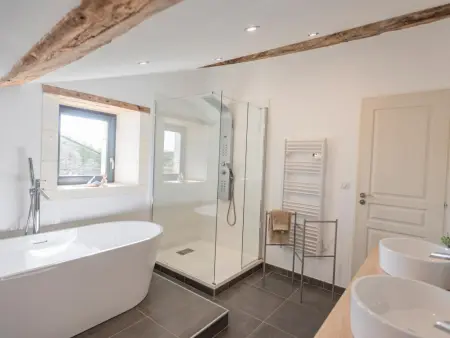 Les Ecures 1, Maison de campagne + piscine et vue chateau - Photo 6