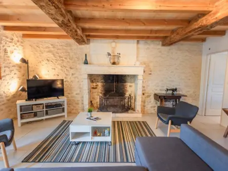 Les Ecures 1, Maison de campagne + piscine et vue chateau - Photo 24