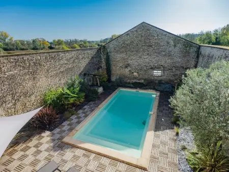 Les Ecures 1, Maison de campagne + piscine et vue chateau - Photo 31