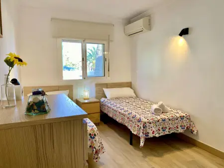 Appartement ensoleillé à la plage avec piscine et parking privatif - Photo 13