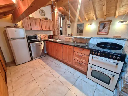 Chalet rénové et original, 8 pers., Valfréjus - Photo 3