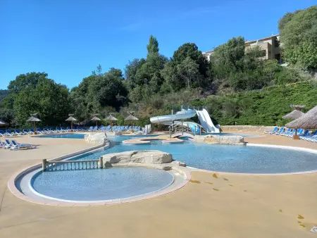 Maison T3 climatisée avec piscine, animaux admis, parking - Photo 10