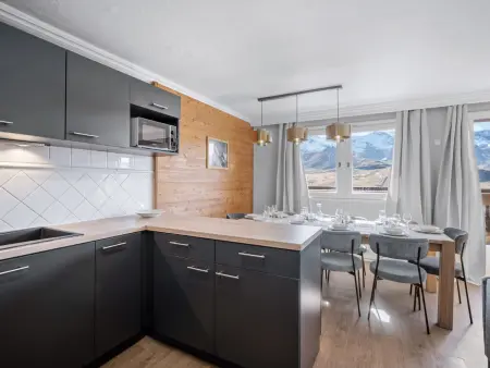 Appartement spacieux pour 10 pers. à Val Thorens, accès direct pistes, balcon sud, espace wellness - Photo 4