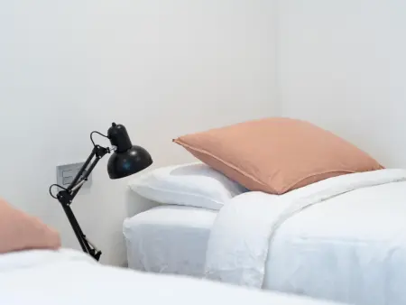Appartement moderne près de la plage, Wi-Fi gratuit, parking - Photo 13