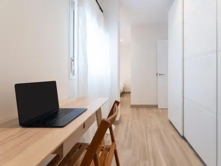 Appartement moderne près de la plage, Wi-Fi gratuit, parking - Photo 15