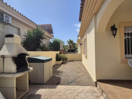 Maison à Riumar: Charme Familial avec Piscine Privée - Photo 4
