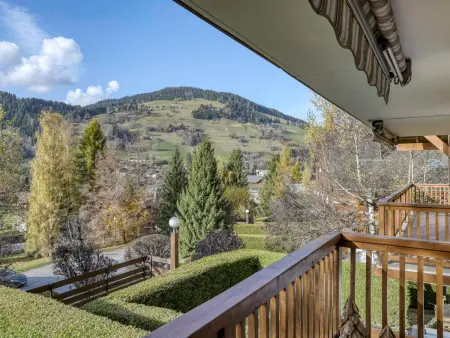 Appartement rénové 2 pièces, balcon, parking à Megève - Photo 7