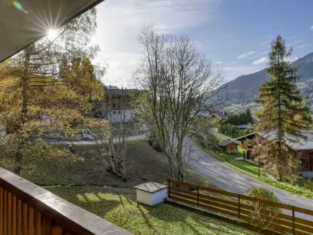 Appartement rénové 2 pièces, balcon, parking à Megève - Photo 8