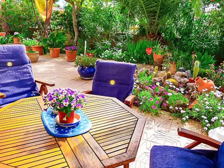 Maison B&B lumineuse agréablement agencée dans cadre verdoyant  - Photo 4