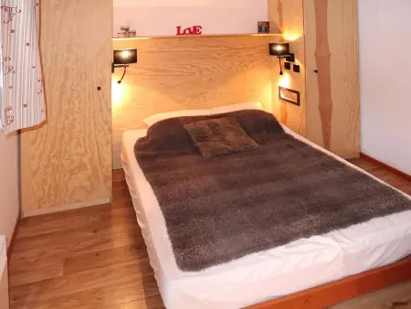 Appartement duplex 3 pièces 8 pers, piscine et sauna, ski aux pieds, animaux admis - Photo 6
