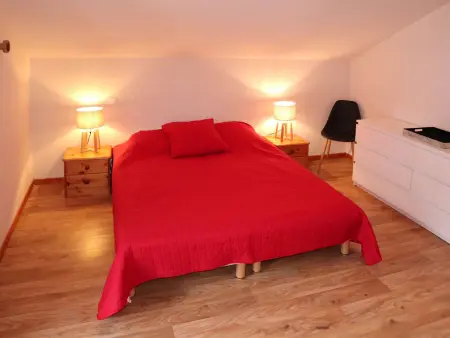 Appartement duplex 3 pièces 8 pers, piscine et sauna, ski aux pieds, animaux admis - Photo 8