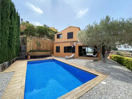 Villa à Begur avec Piscine Privée, Proche Centre - Photo 2